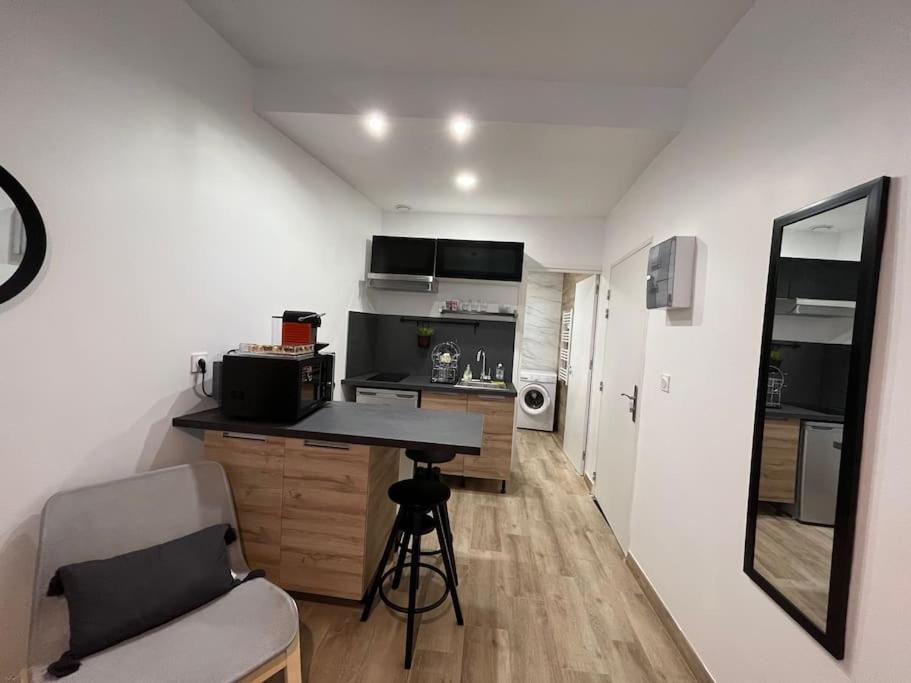 Studio Cosy Rez-De-Chaussee Foix Exterior foto